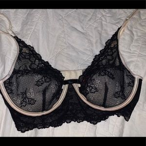 Cosmopolitan Bra// 36 B